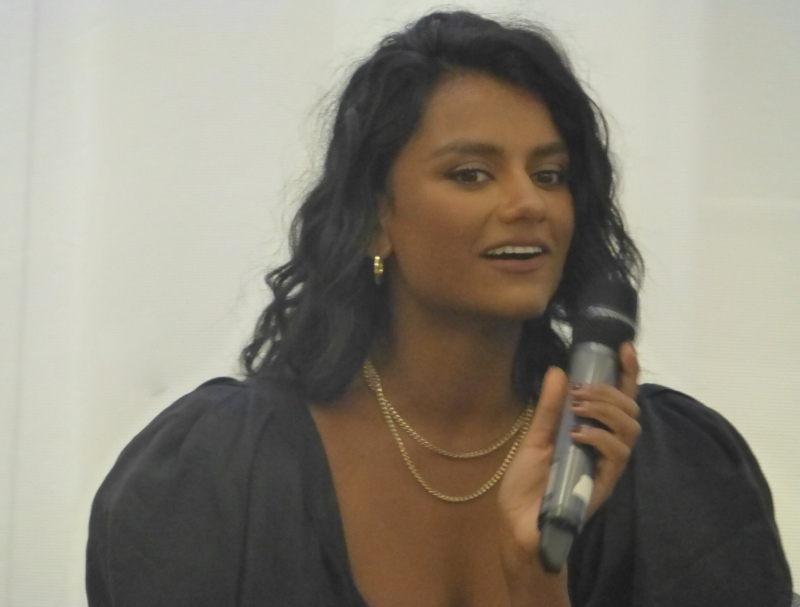 163.jpg