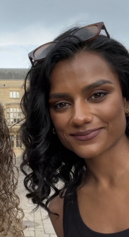 via iris_bee_ on X
