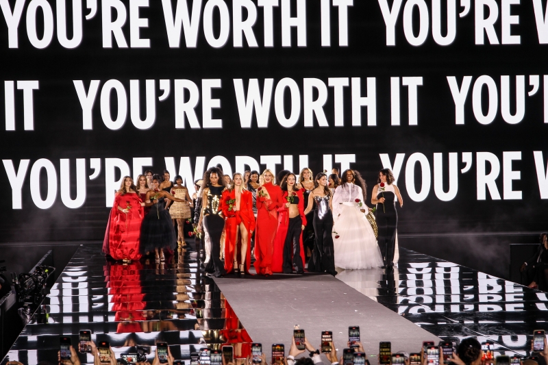 Simone Ashley walks the runway of the Walk Your Worth show, hosted by L'Oréal Paris, on September 23, 2024 in Paris, France
