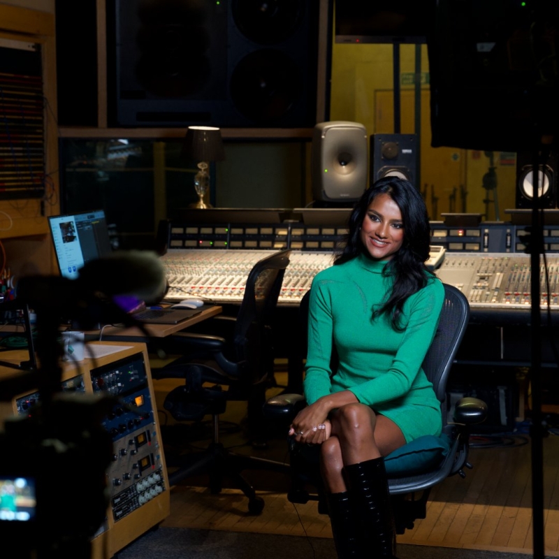 Simone Ashley in the studio for 10 Lives (2024)
