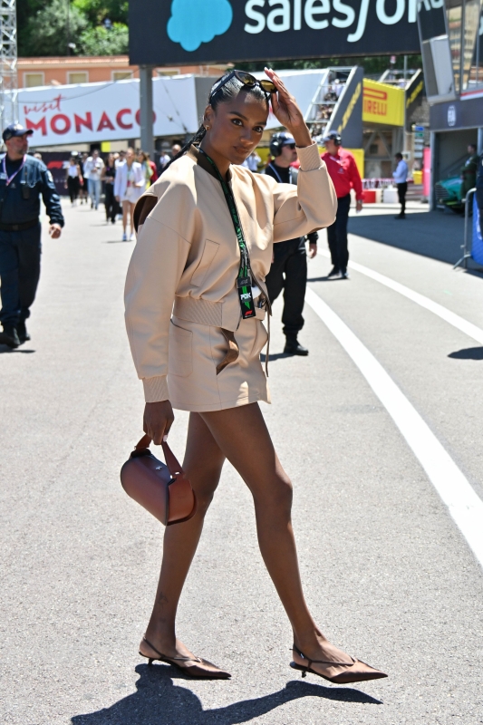 Click to view full size image
==============
060.jpg 060.jpg